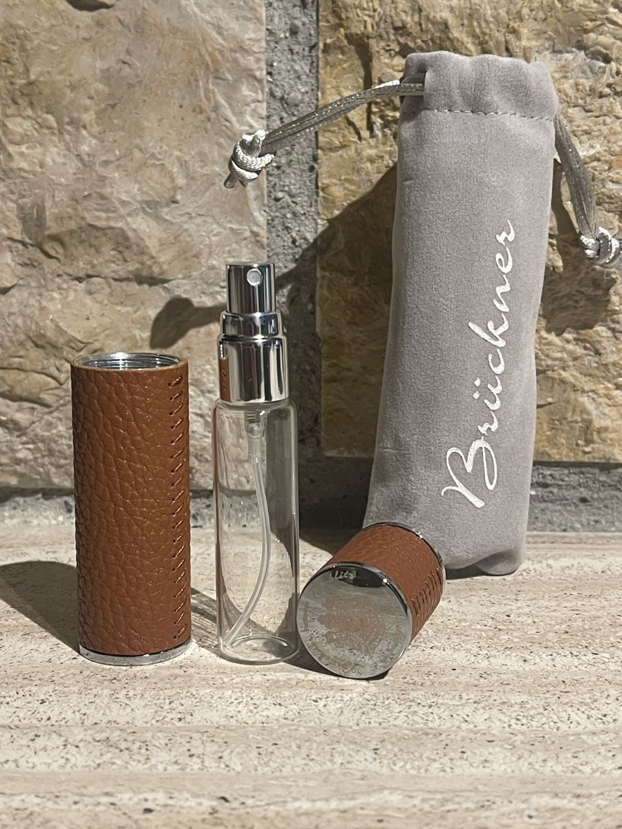 Profumi & Eau de Toilette: Brückner - Taschenzerstäuber, neu – Nuovo e nell'imballaggio originale da Oberdorf BL venduto da Fiomina1