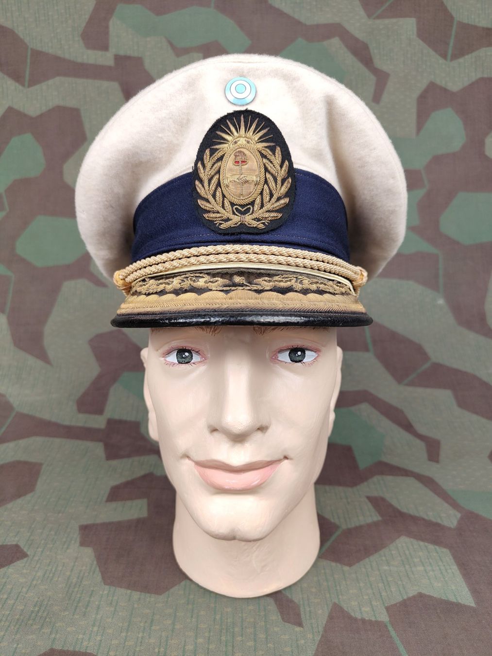 Uniformi: Schirmmütze, Oberst, Argentinien – Usato da Bauma venduto da SwissMilitaria 1