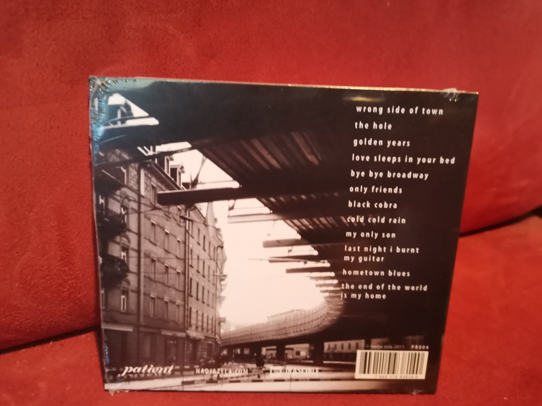 CD: Nadja Zela CD Wrong Side Of Town – Nuovo e nell'imballaggio originale da Zofingen venduto da noise123 1