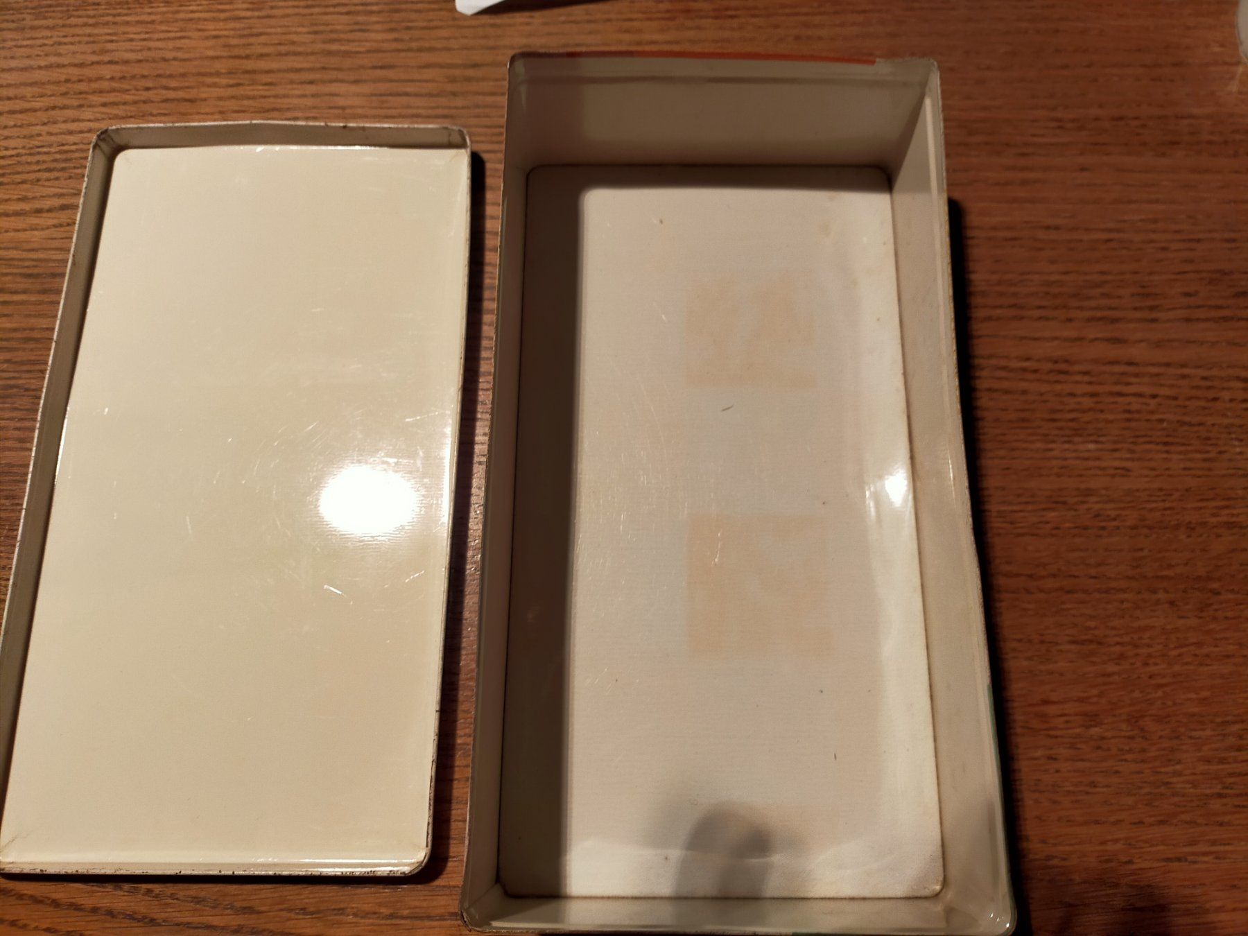 Barattoli: Vintage SHISEIDOJapan Seifendose Blechdose Retro – Usato da Vallamand venduto da japan_antik 2