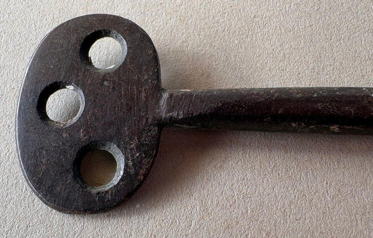 Schlüssel: ANTIKER METALL SCHLÜSSEL – Gebraucht aus Ostermundigen von wini63 1