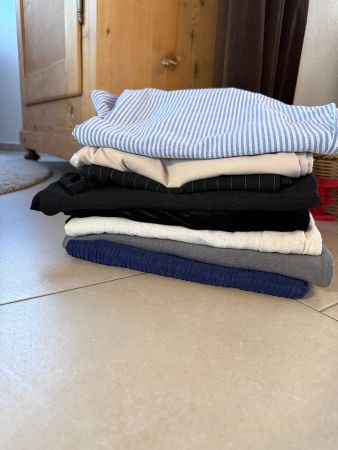 Kleiderpaket Damen Hosen Grösse M