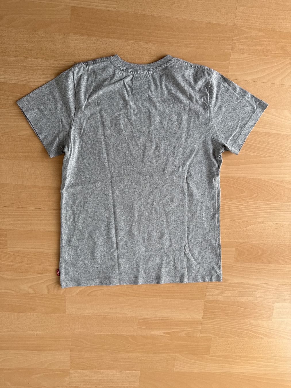 Levi's T-shirt: Levis T-Shirt – Usato da Ufhusen venduto da yuyu75 2