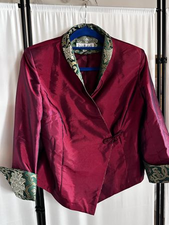 Veste élégante style asiatique – taille M 