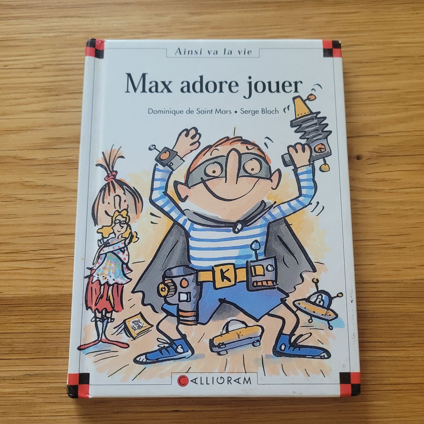 Bücher: Max & Lili 49. Max adore jouer – Gebraucht aus Biel/Bienne von Destockweb