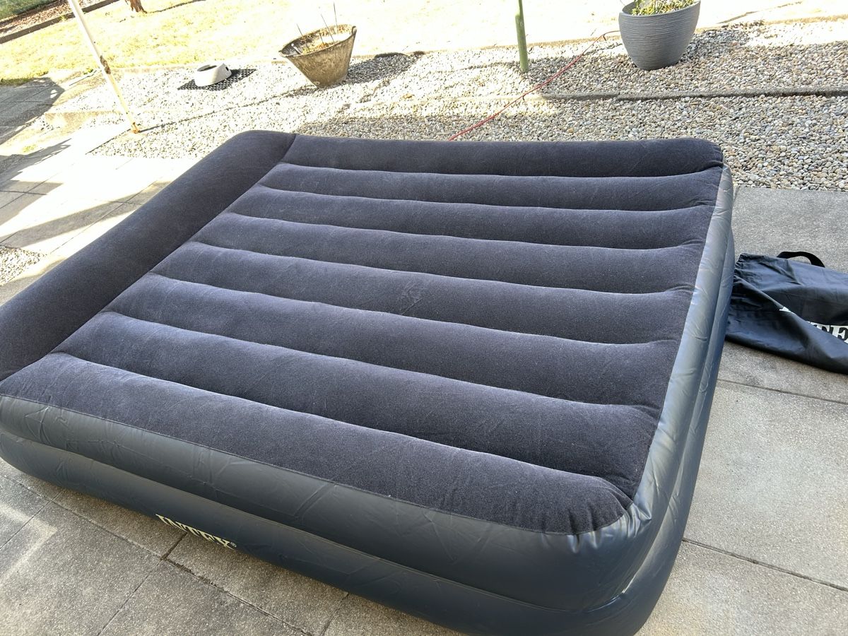 Matelas: Doppel-Luftmatratze – D'occasion à Münchenstein par paro07 1