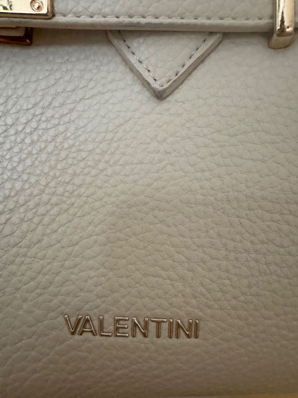 Sacs femmes: Handtasche Valentini weiss Damen – D'occasion à interlaken par zora38