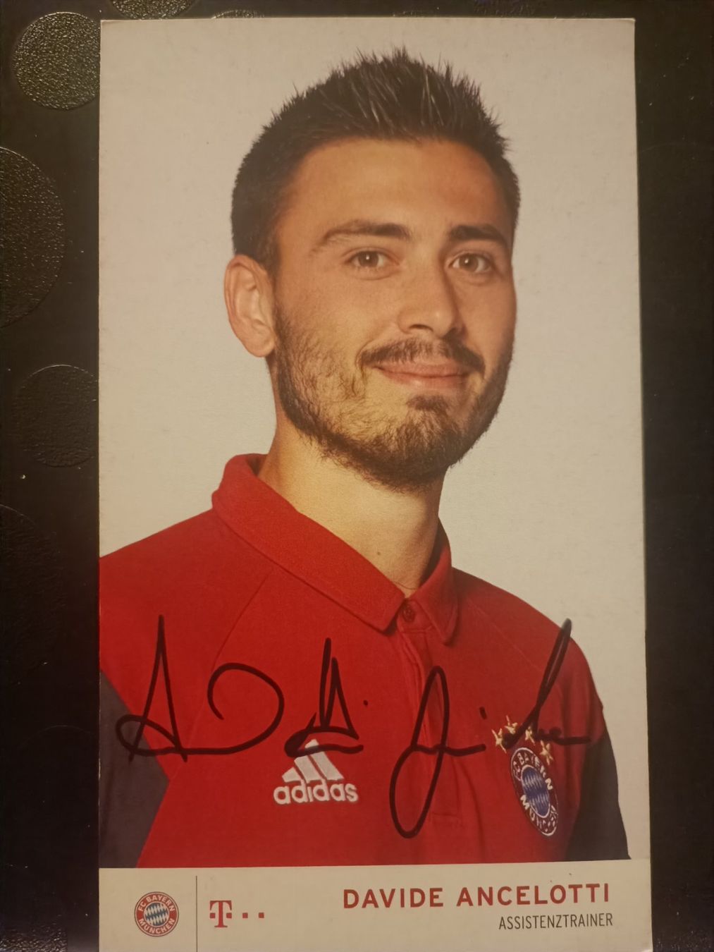 Autografi: Davide Ancelotti - Bayern München - handsigniert Autogrammk – Usato da Menziken venduto da Artographs