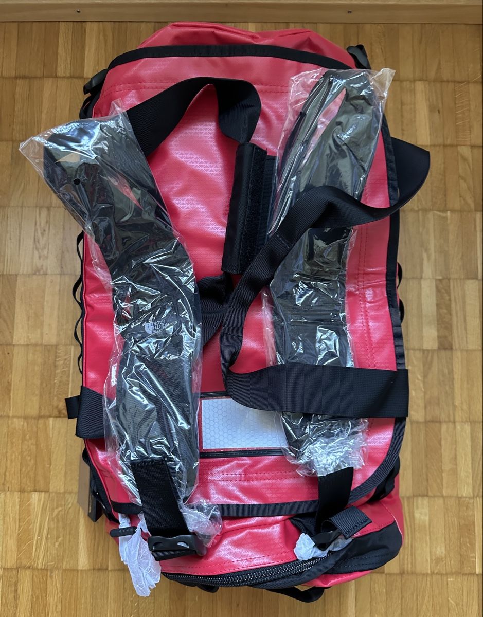 North Face Taschen: North Face duffel G M – Neu und originalverpackt aus Maienfeld von tobeyl2020 4