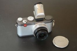 Leica X-E mit Olympus VF-2, OVP,  absolute Rarität, tadellos