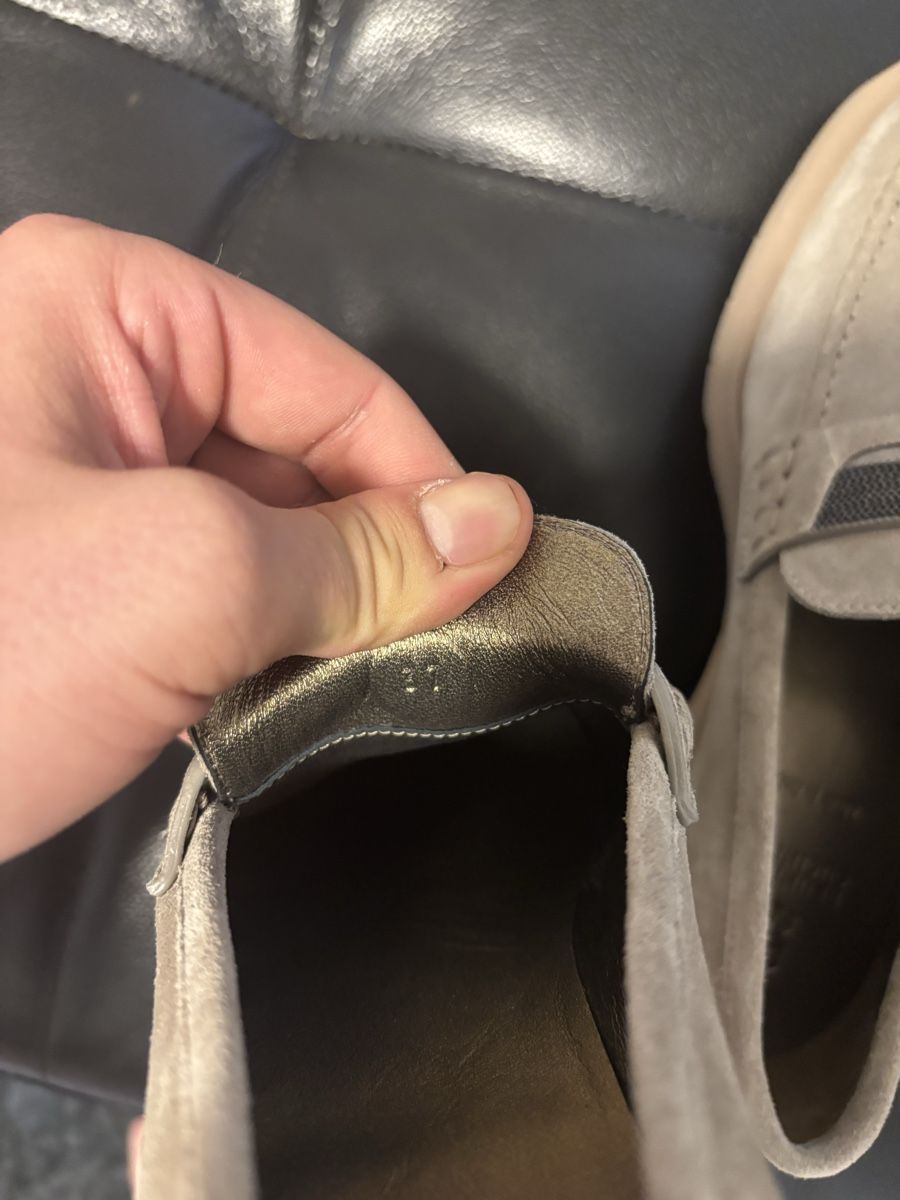 Brunello Cucinelli Scarpe da donna: Brunello Cucinelli Grey Loafers – Usato da Chur venduto da Cuteclothes7k 2