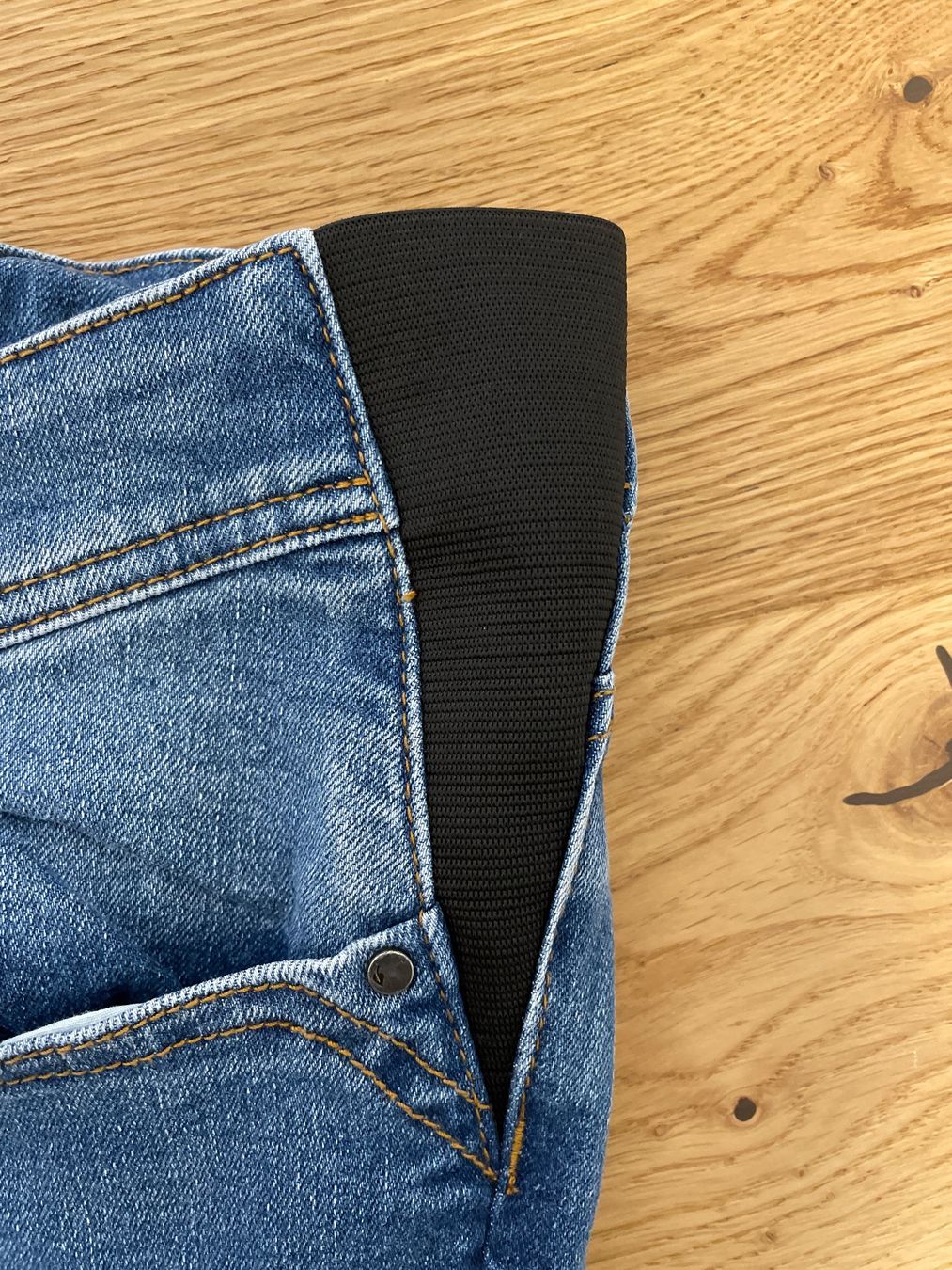 Mamalicious Jeans: Mamalicious Umstandsjeans, Grösse 30/34 – Usato da Riedt b. Erlen venduto da f.brown 2