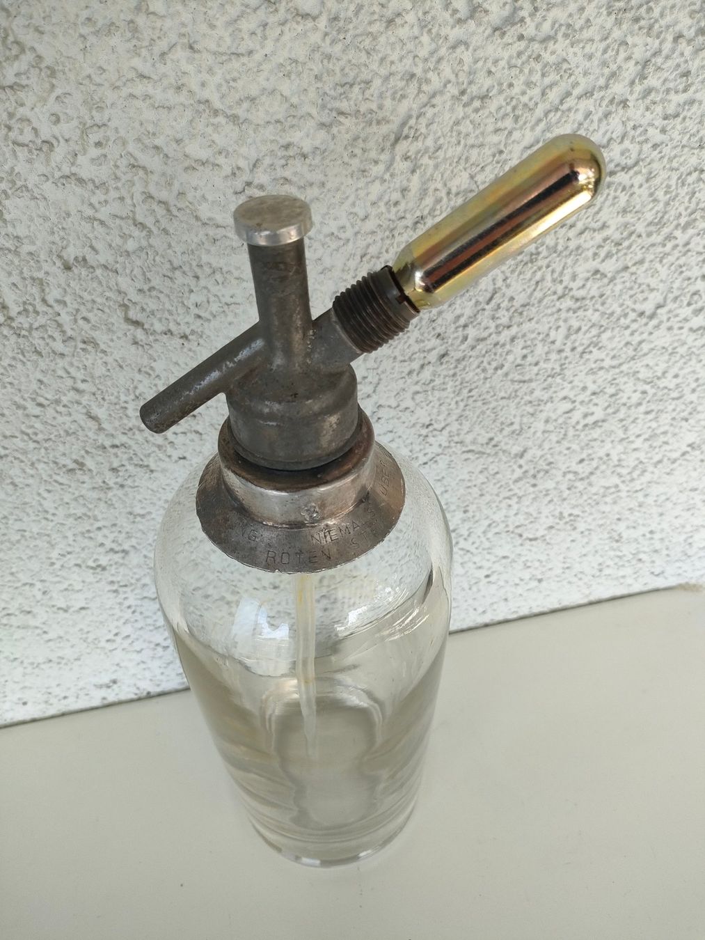 Bottiglie: Wunderschöne und dekorative Siphonflasche aus Glas – Usato da Dietikon venduto da Tucumano1981 7