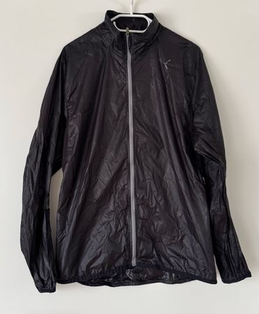 Leichte Puma Laufjacke Grösse M (48/50)