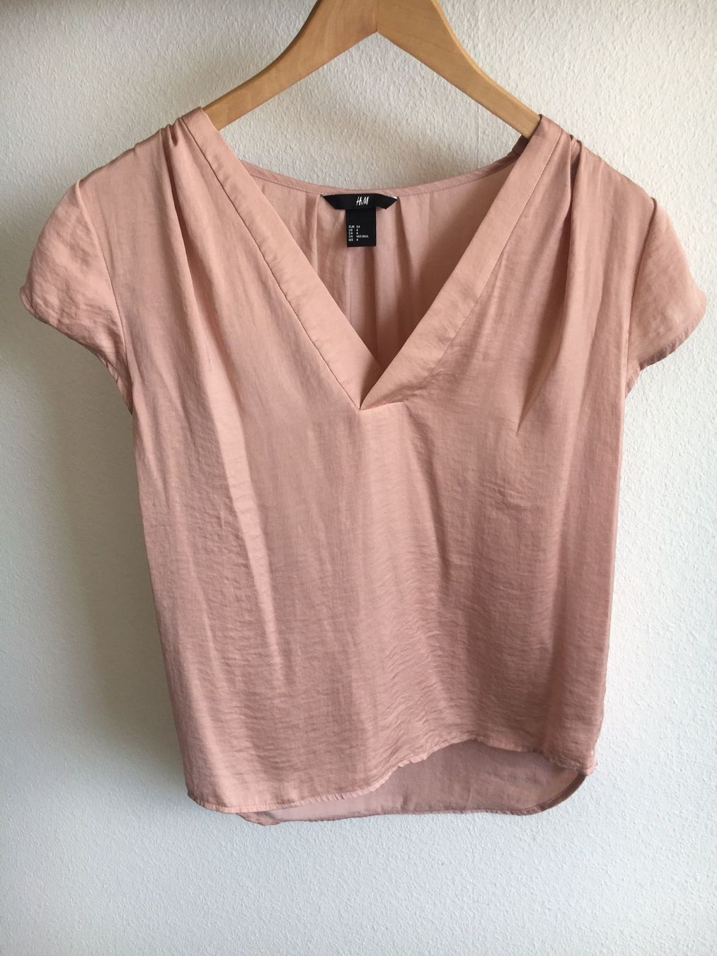 H&M Top: Lachs & schwarz H&M Shirts Gr. 34 – Usato da Zürich venduto da ehupp 2