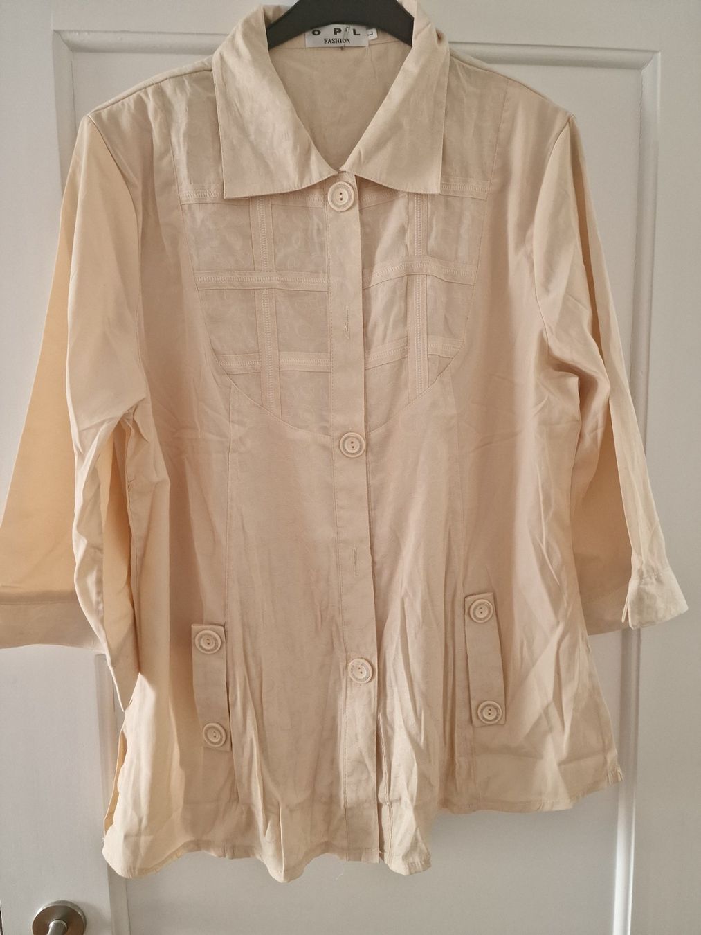 Camicette: Bluse OPL XL beige,wunderschön und bequem. – Nuovo (secondo la descrizione) da Ottenbach venduto da Claurin