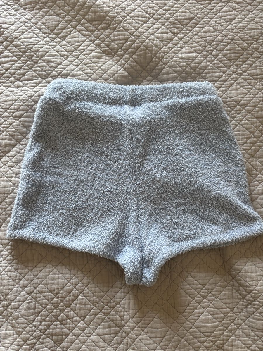 Hosen: Short femme bleu – Gebraucht aus Lausanne von shabnam.t 1