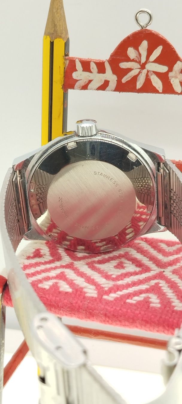 Swatch Orologi: Montre swatch récupéré – Usato da La Chaux-de-Fonds venduto da jac_9llg 6