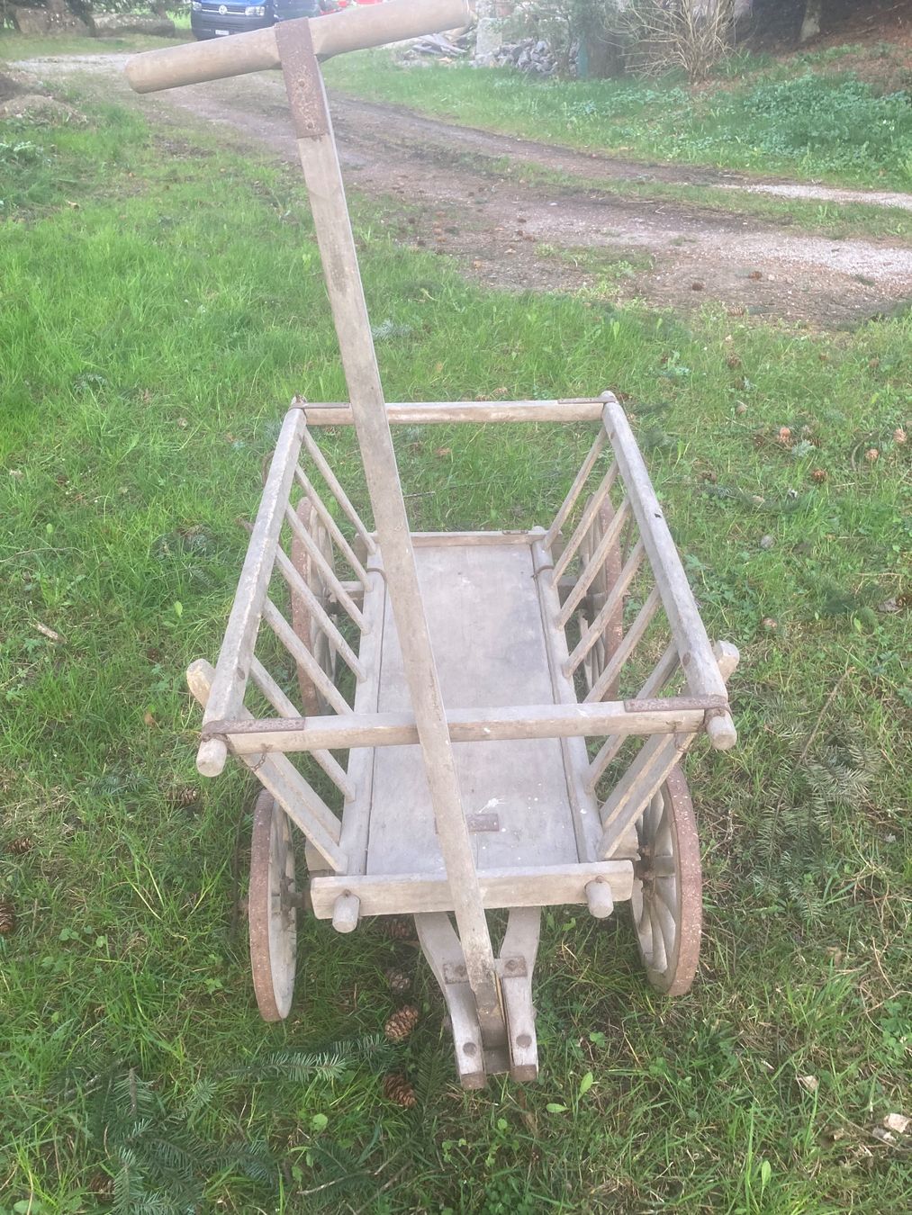 Articoli in legno: Leiterwagen – Usato da St. Gallen venduto da MarkoBoss