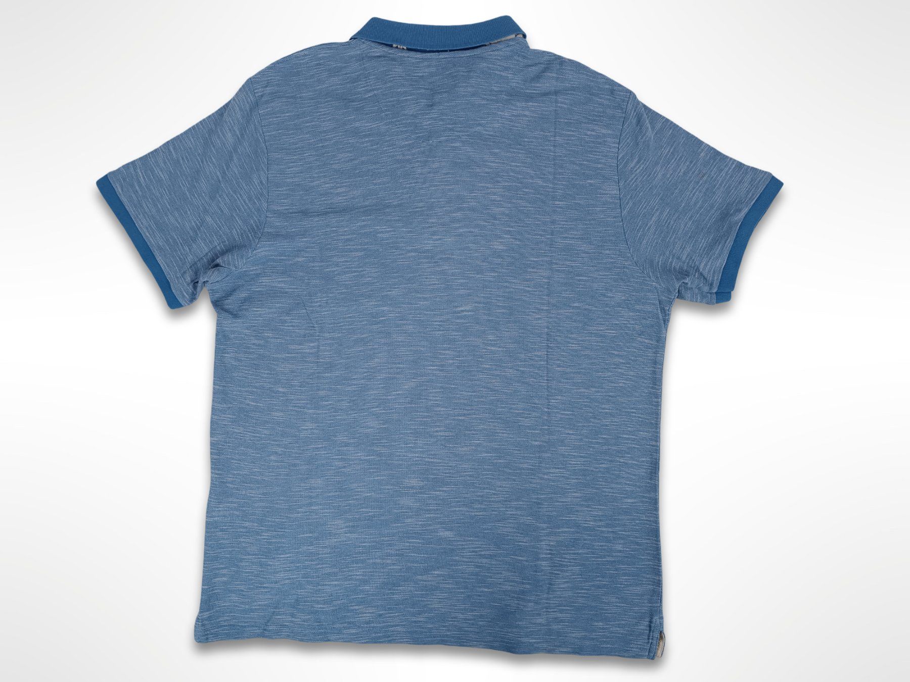 Maddison Polos: MADDISON Hellblaues Poloshirt Gr. XL – D'occasion à Suhr par Restwert_Suhr 3
