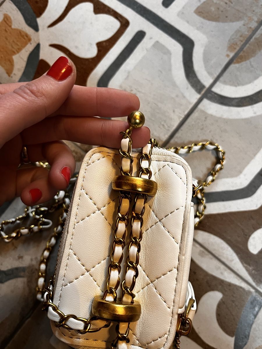 Borse: Tasche – Nuovo (secondo la descrizione) da Dotzigen venduto da White_Warrior 7