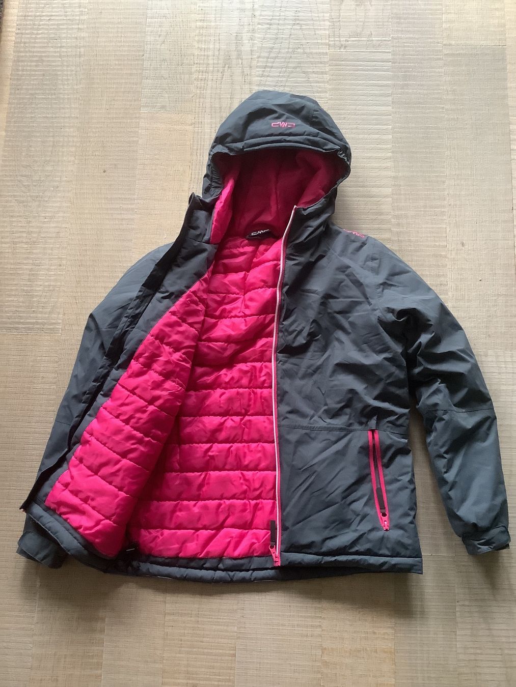 CMP Jacken & Mäntel: CMP Hoodie Jacke – Gebraucht aus Münsingen von Martin32196 1
