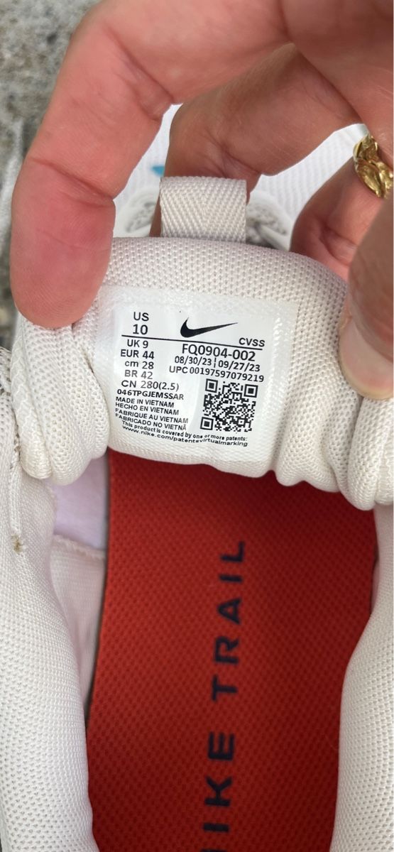 Scarpe da uomo: Neue Nike Trail Gr 44 – Nuovo e nell'imballaggio originale da Nussbaumen AG venduto da rro_9mcy 2