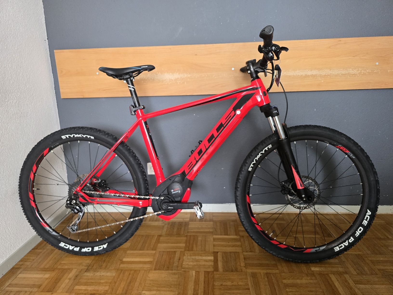 Bulls Velos: Bulls E-MTB 25 km/h – Gebraucht aus Kägiswil von Qendro95 1