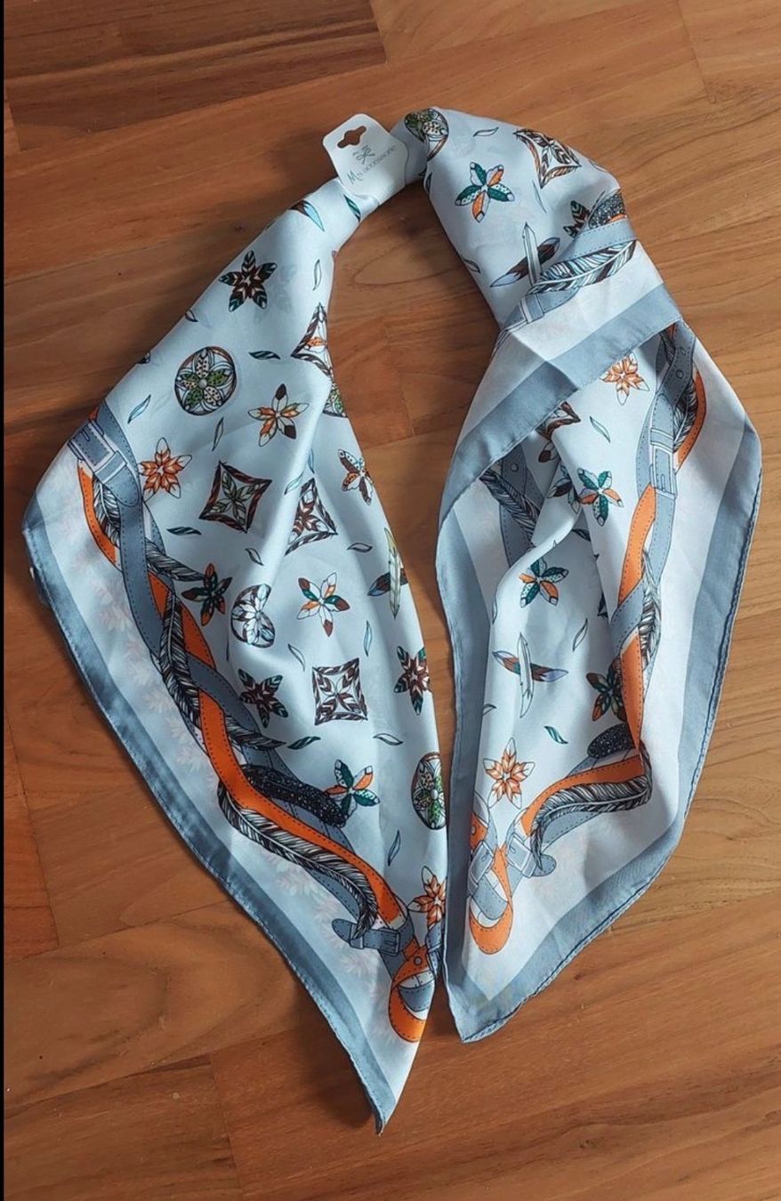 Foulards, Tücher & Schals: New Twilly - Seidenschal – Neu und originalverpackt aus Zumikon von NG_79