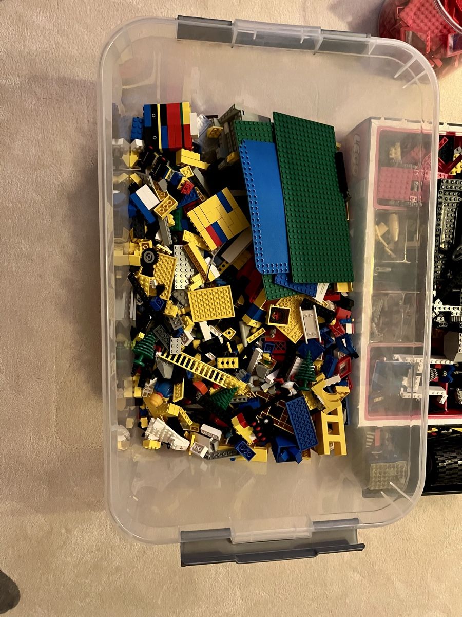 Lego Kit di costruzioni: Über 5kg Lego inkl. Lego Technik Sets – Usato da Klosters venduto da Exkursion 1