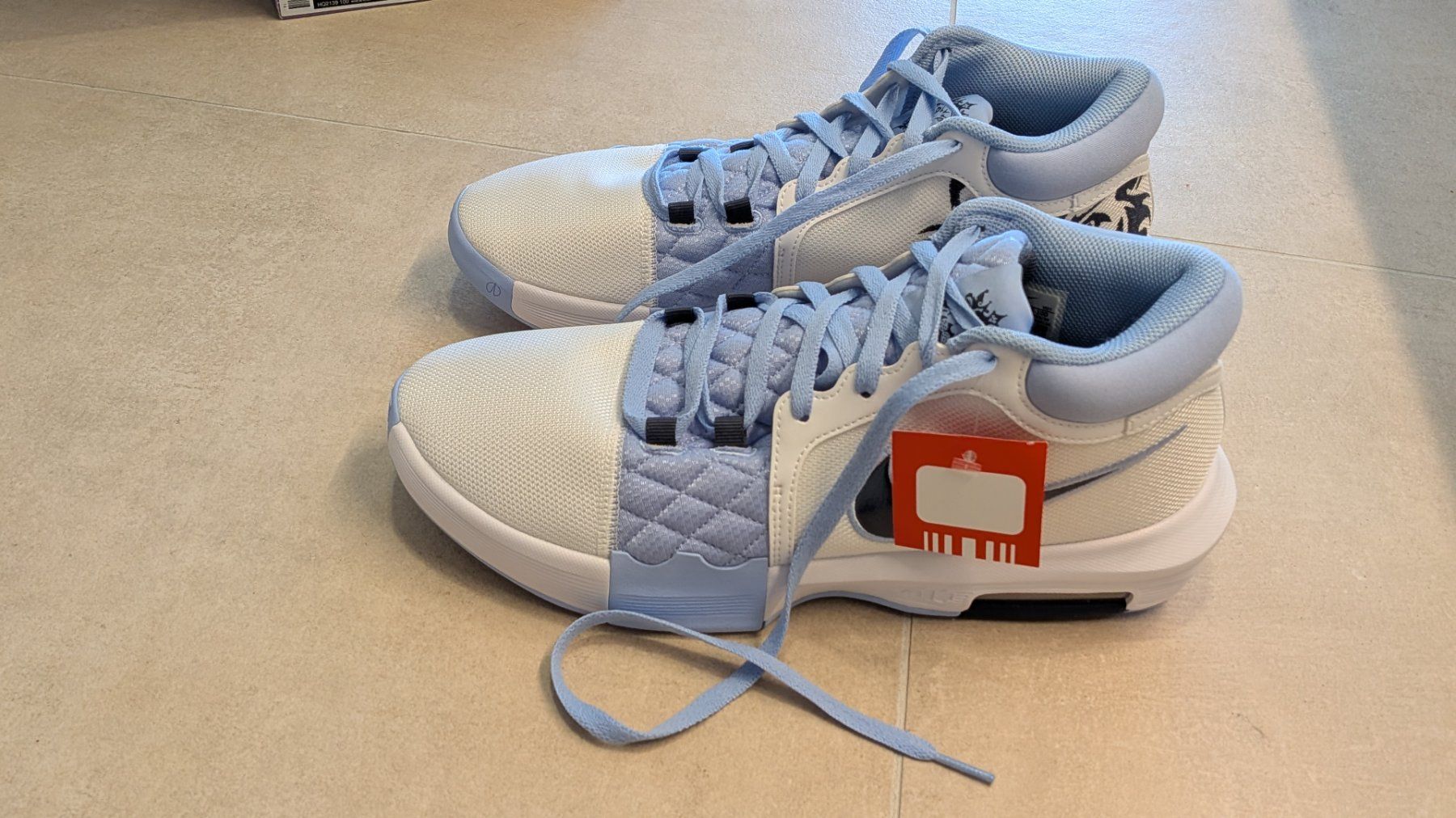 Nike Scarpe da uomo: Nike Lebron witness VIII taille 45 – Nuovo e nell'imballaggio originale da Apples venduto da lverschu 2
