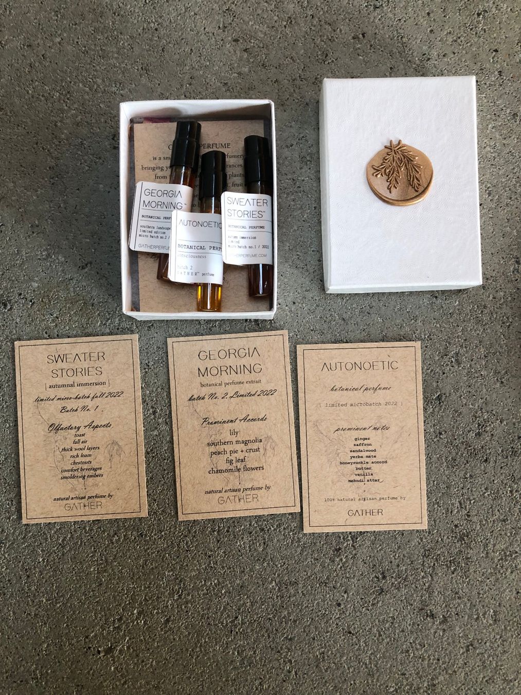 Profumi & Eau de Toilette: Gather Perfume, 1 ml Parfüm Sample, 3 Stück – Usato da Nuglar venduto da liboll 1