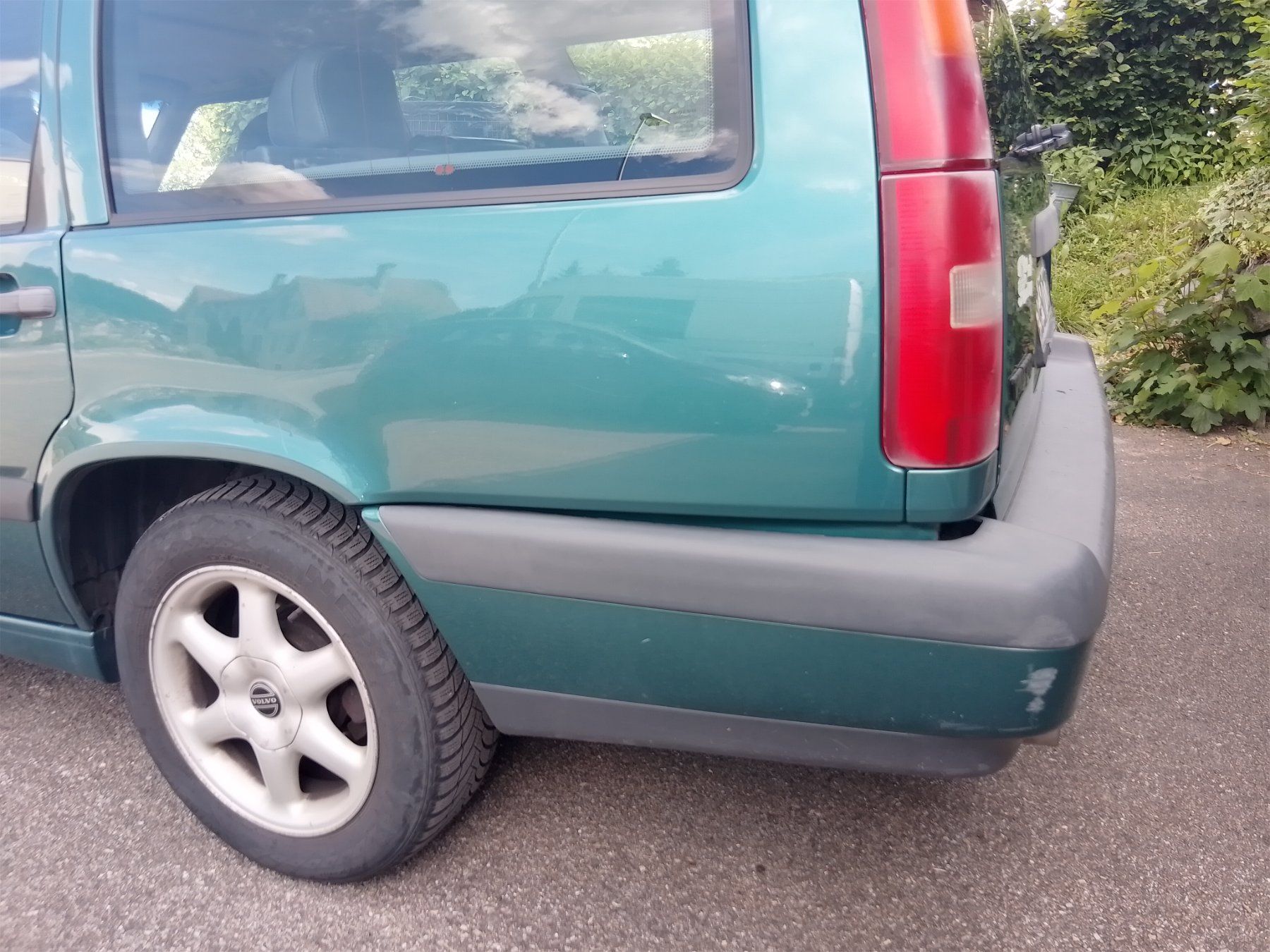 Volvo Automobili: Volvo 850 Turbo Kombi – Usato da Wattwil venduto da phi_bm9x 7