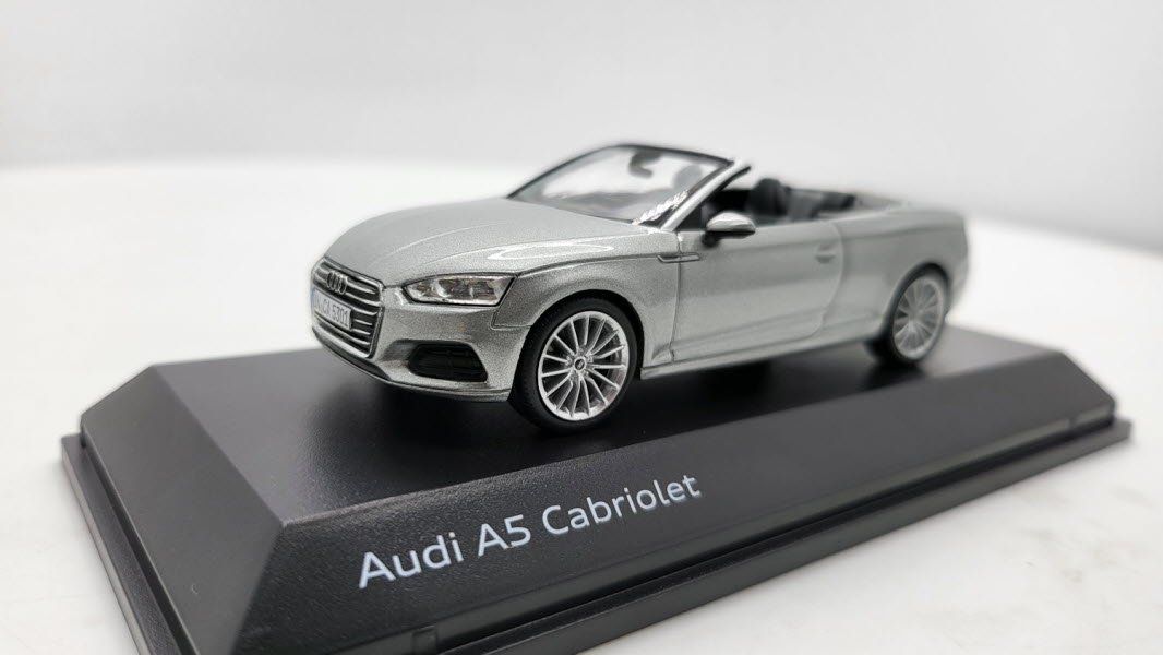 Audi Modellini d'auto: Audi A5 Cabriolet – Nuovo e nell'imballaggio originale da Flawil venduto da Imperiosud 1