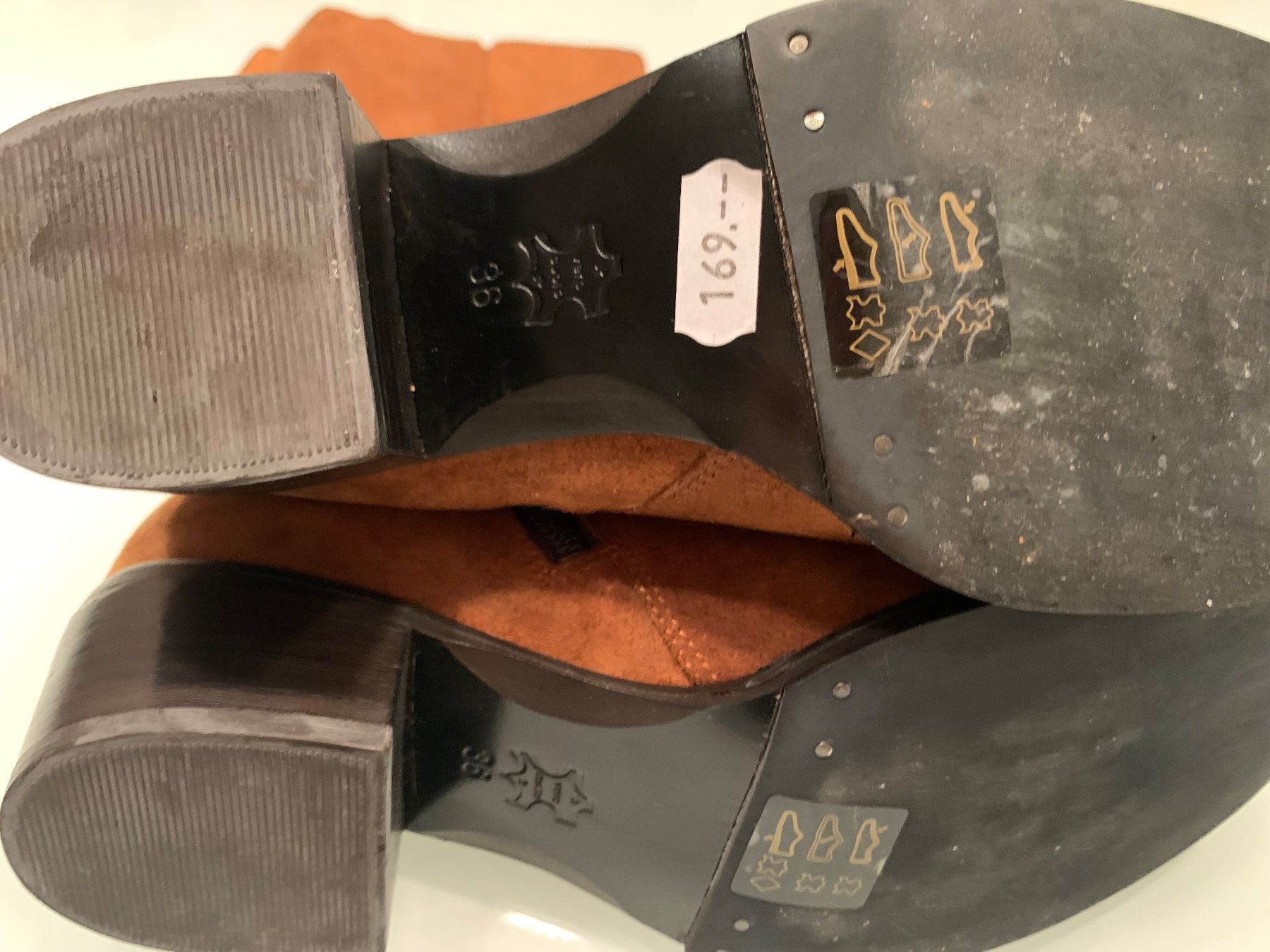 Scarpe da donna: Stiefel NP 169 Fr. – Nuovo e nell'imballaggio originale da Füllinsdorf venduto da Bambu2007 2
