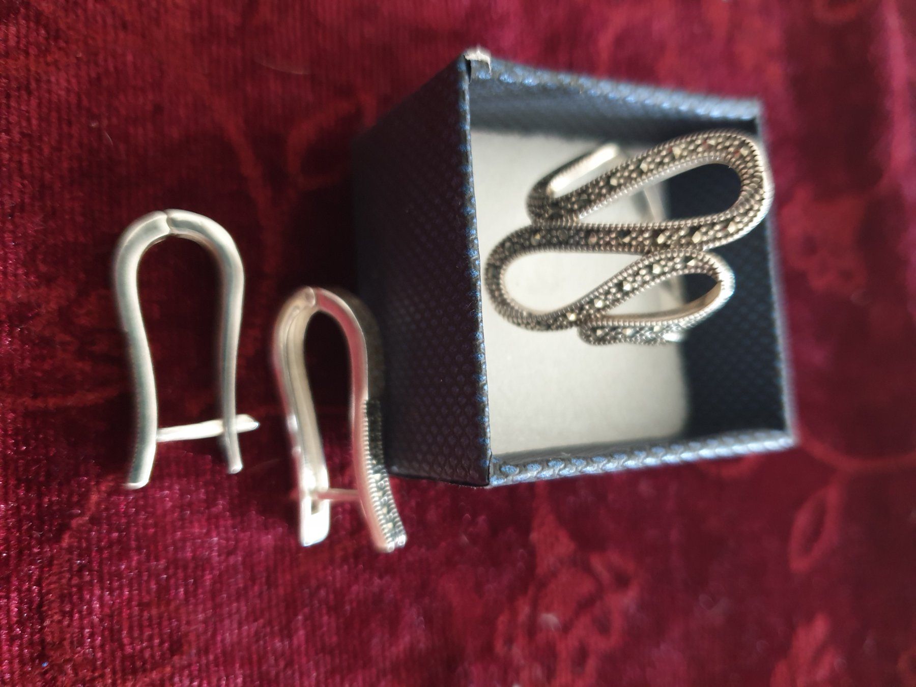 Altri gioielli: Silber Ohrring und Ring – Nuovo (secondo la descrizione) da Biel/Bienne venduto da MariMari05