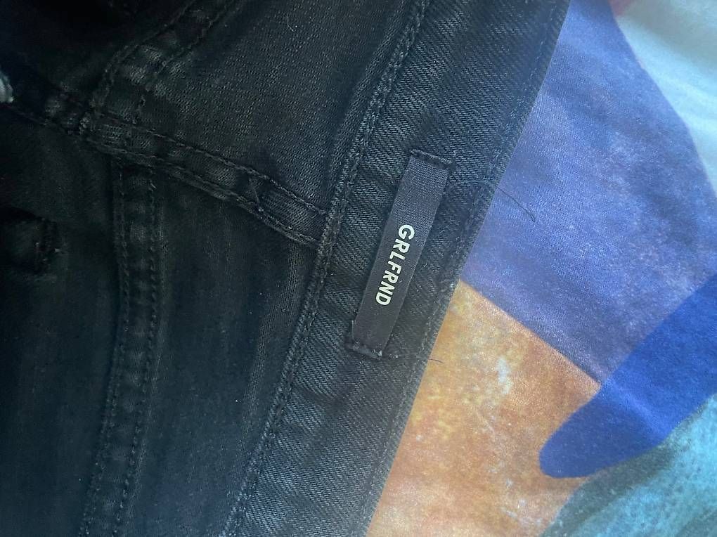 Pantalons: Hose GRLFRND – D'occasion à Zürich par Grillieren 1
