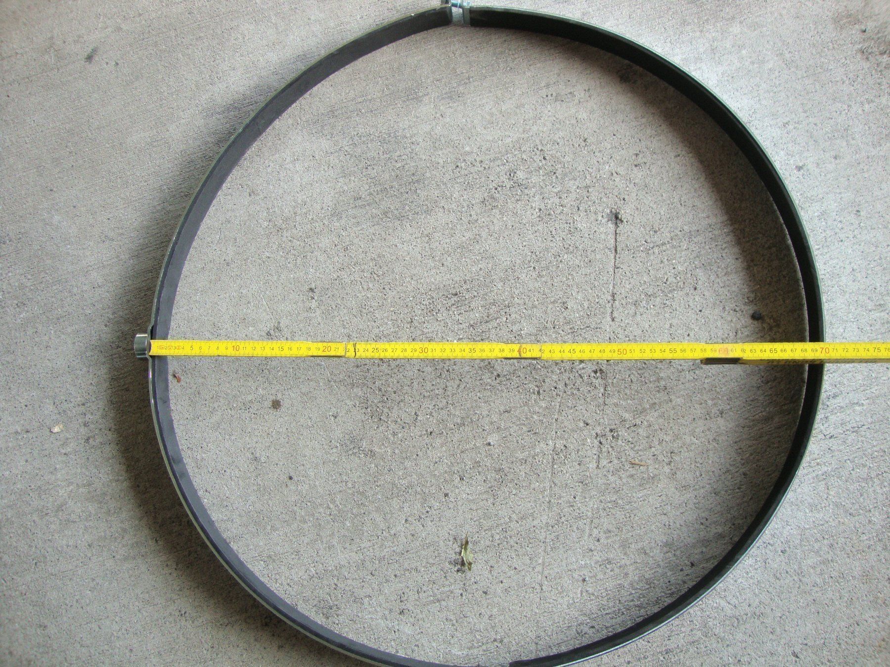 Supporti a parete: Rohrschellen  700mm – Nuovo (secondo la descrizione) da Gross venduto da Triumph67