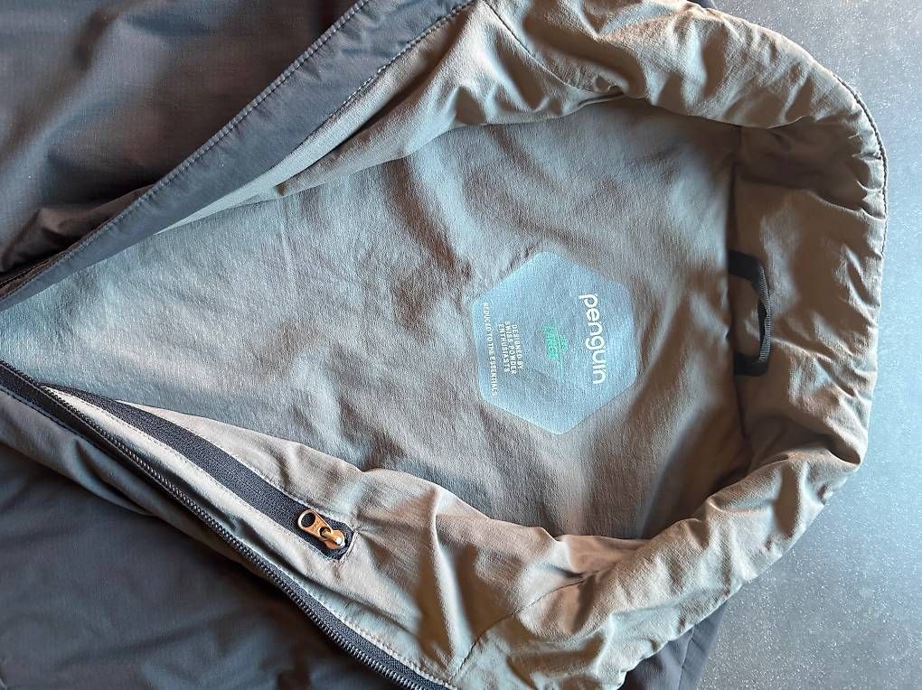 Jacken: Penguin Midlayer Jacke Gr. L – Gebraucht aus Flims Waldhaus von f0.9 2