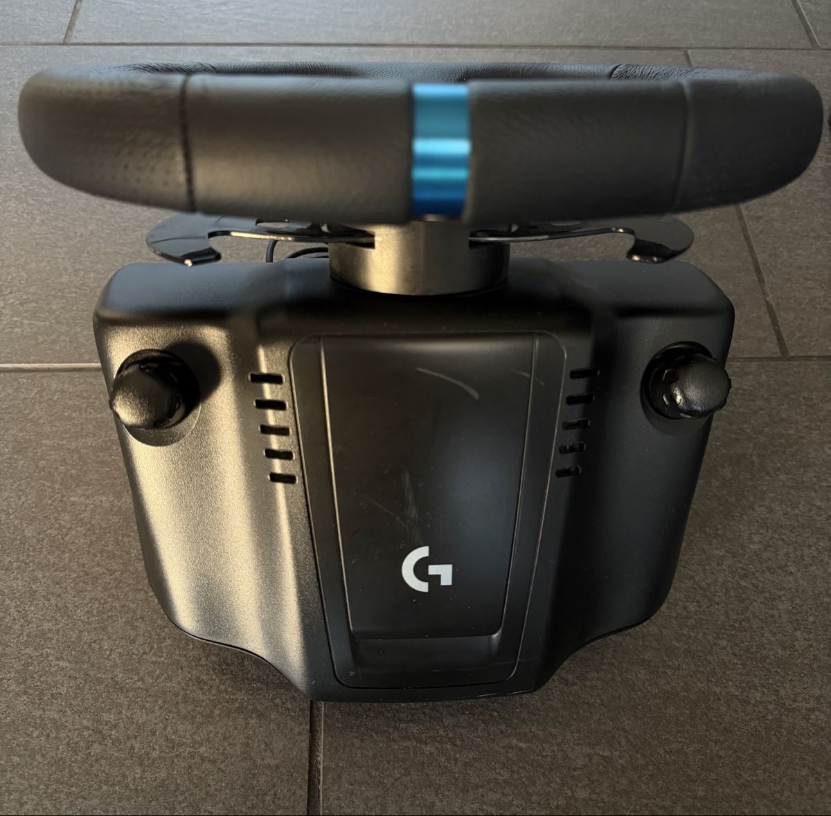 Logitech Controller: Logitech G923/ D-Shot Racingständer – Usato da Zürich venduto da cENS0R 1