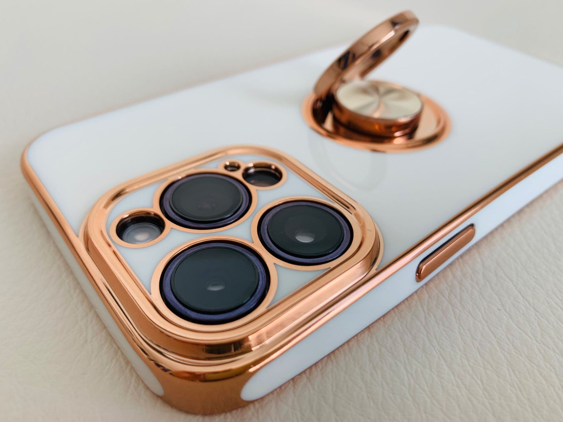 Apple Cover & Protezioni schermo: iPhone15 Pro Max Hülle Weiss/Rosegold mit Ringhalter – Nuovo e nell'imballaggio originale da Rikon im Tösstal venduto da Alpenmutz 1