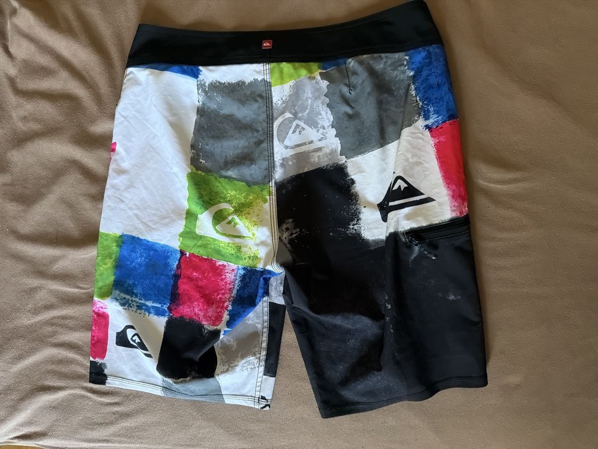Quiksilver Badehosen: Quiksilver – Gebraucht aus Sementina von bru_vpp5 1