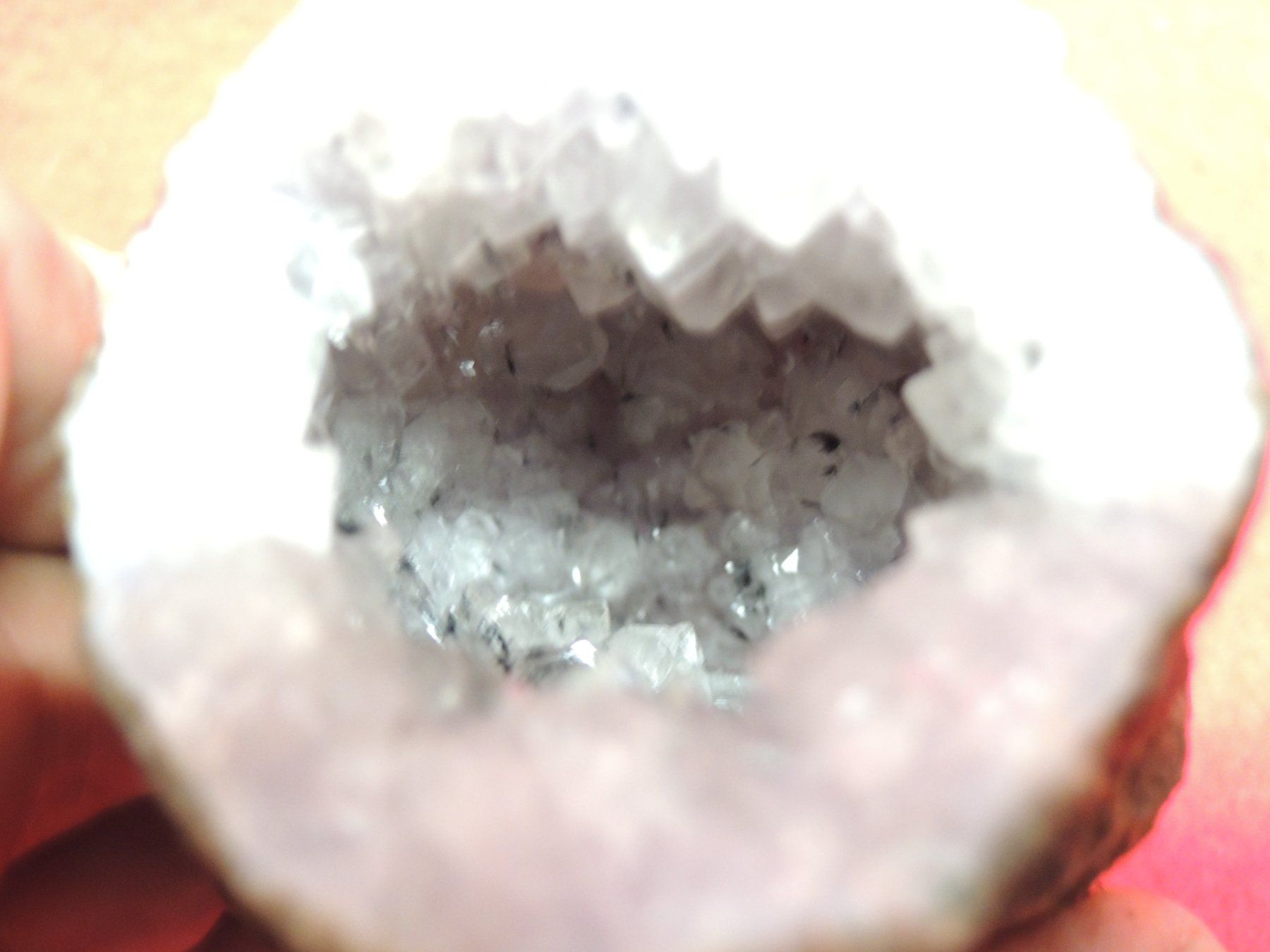Minerali & Pietre curative: schöne Geode Amethyst 13 cm lang durchgehend – Usato da Uznach venduto da rut_xrx5 3