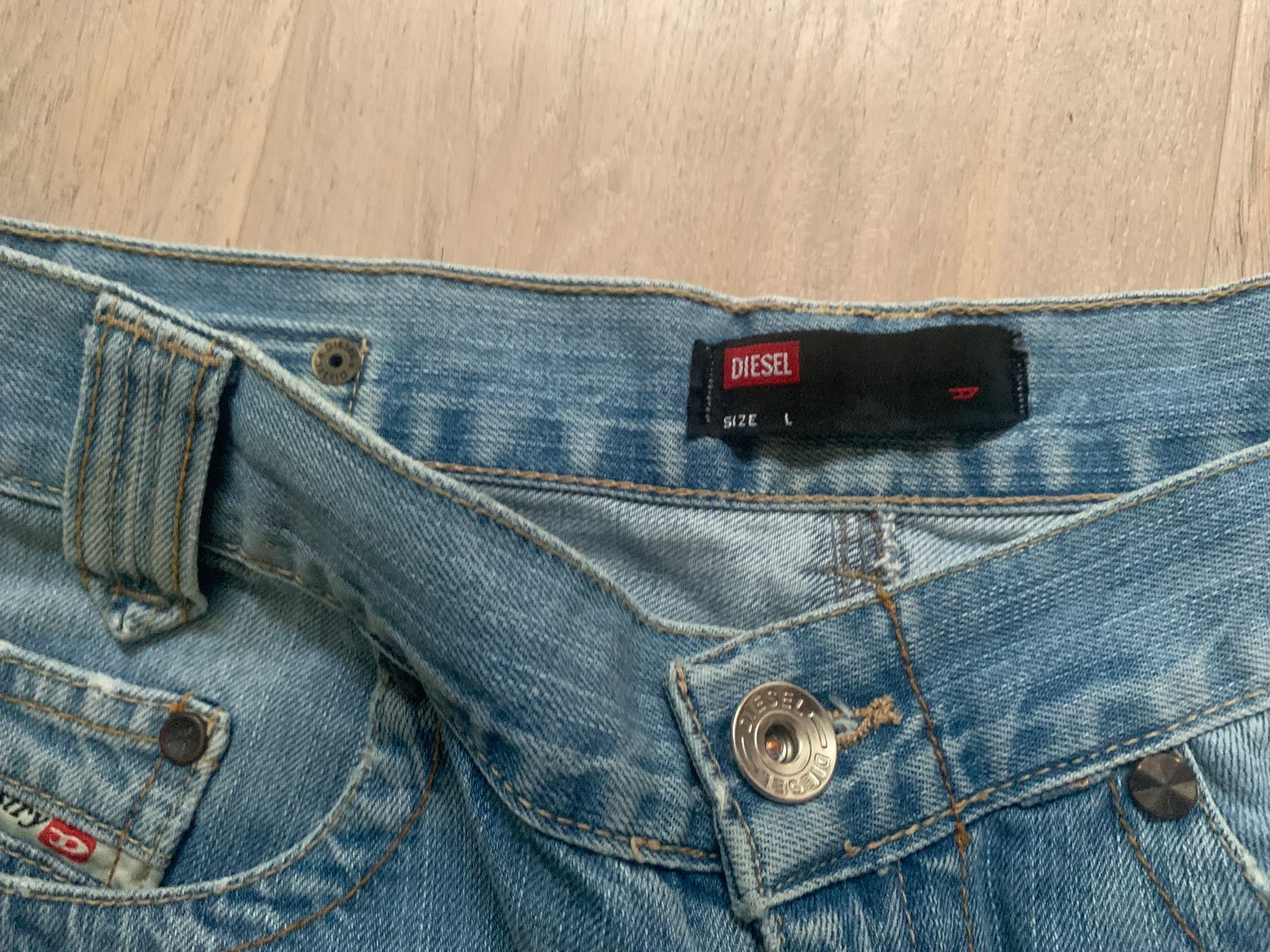 Diesel Jupes: Rock Diesel gr M – D'occasion à Nuglar par Korsika2 5