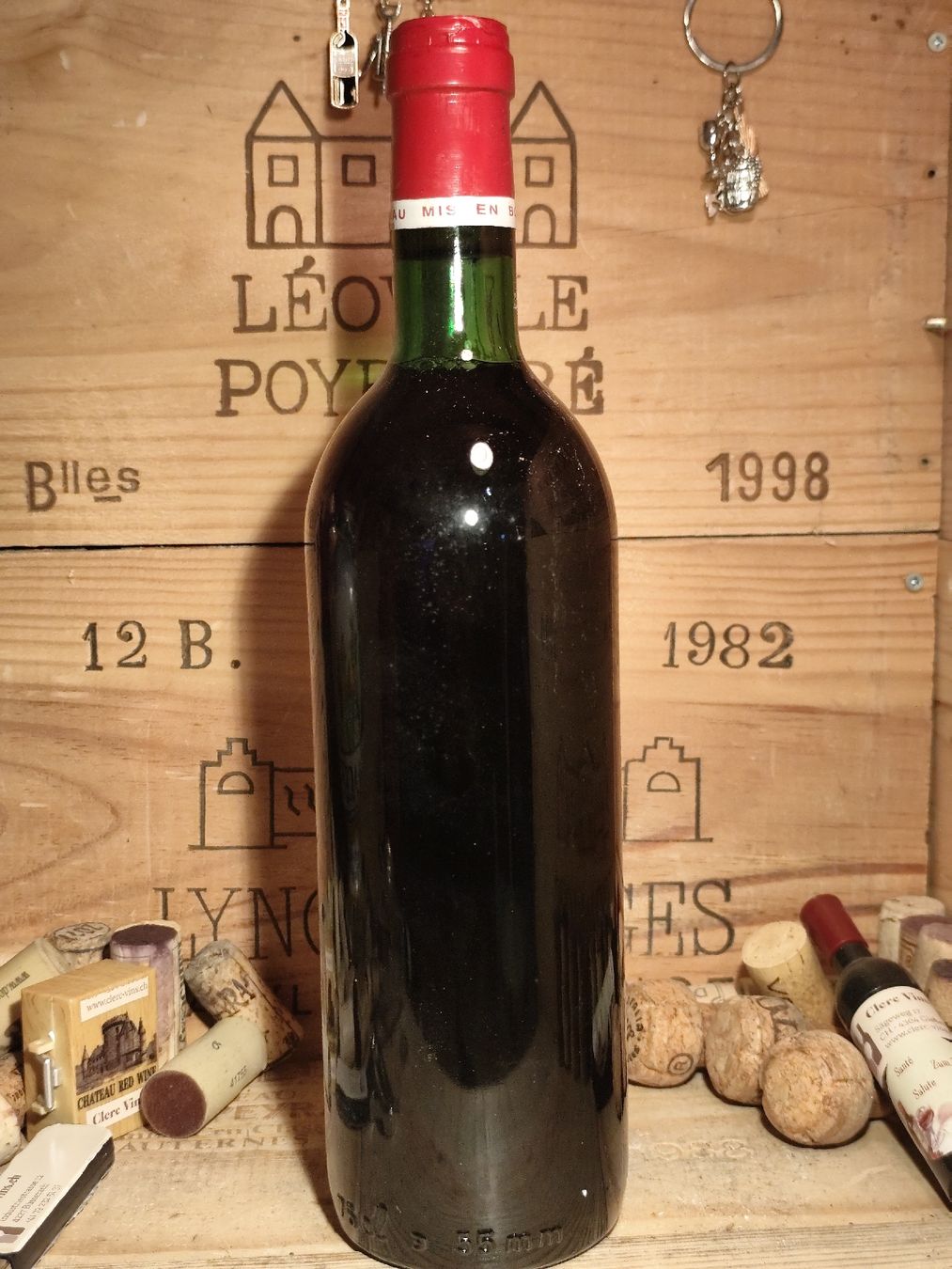 Vino: 1982 Château lafitte laguens – Nuovo e nell'imballaggio originale da Büsserach venduto da Vintage-vins 2