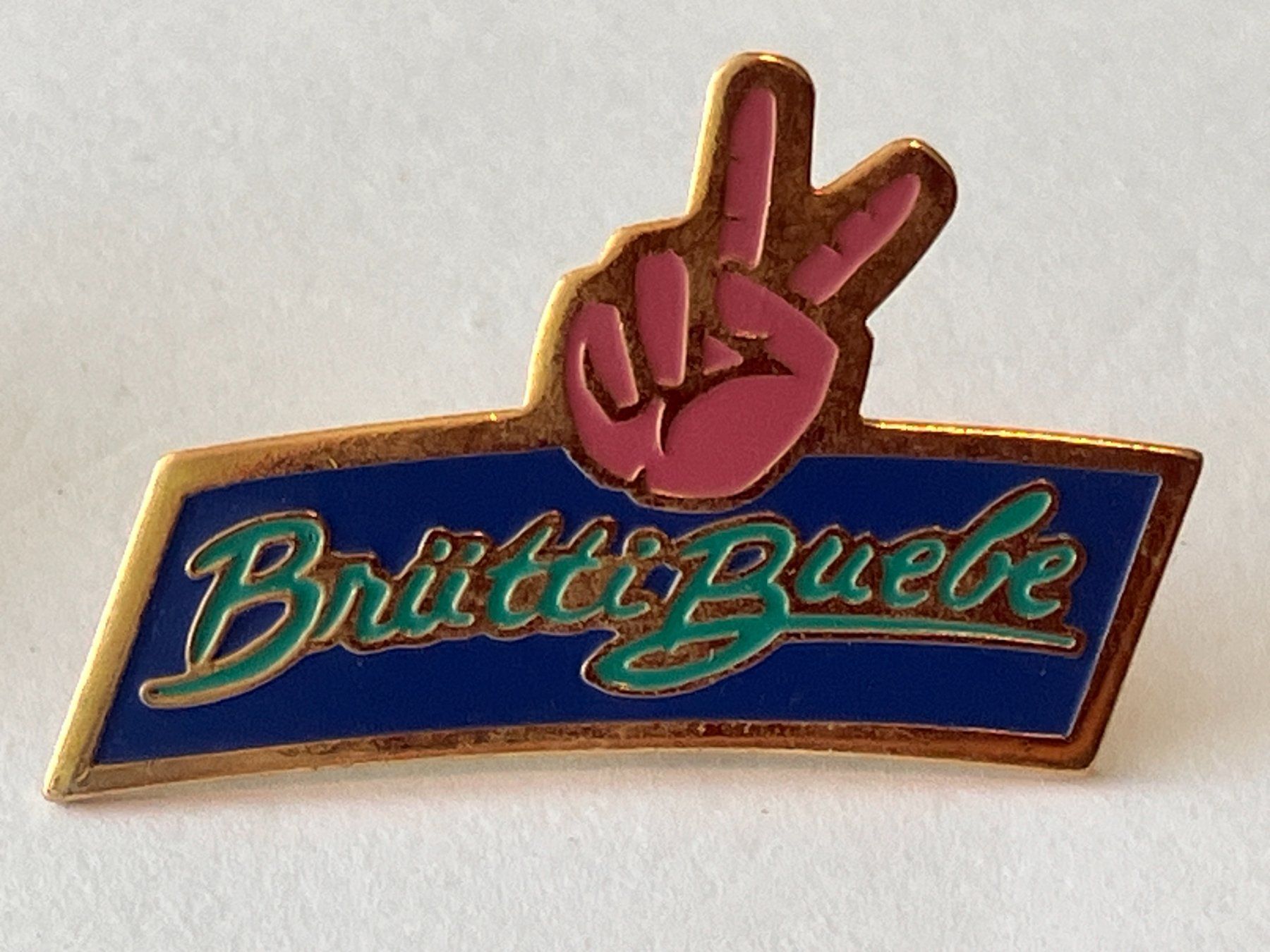 Placchette & Badge: 1 Pin BrüttiBuebe – Usato da Basel venduto da djwwpp