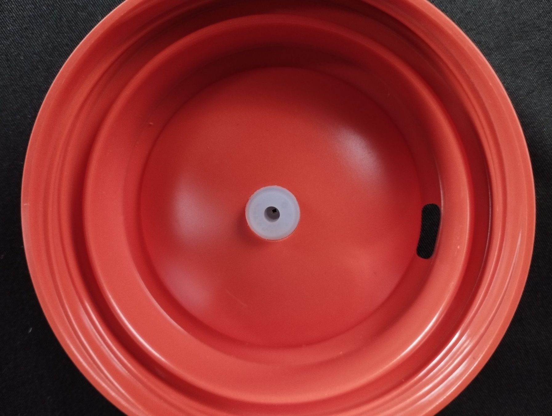 Contenitori & Simili: ALE-HOP Trinkbecher Orange mit Lama-Muster – Usato da Schübelbach venduto da Restwert_Schubelbach 7