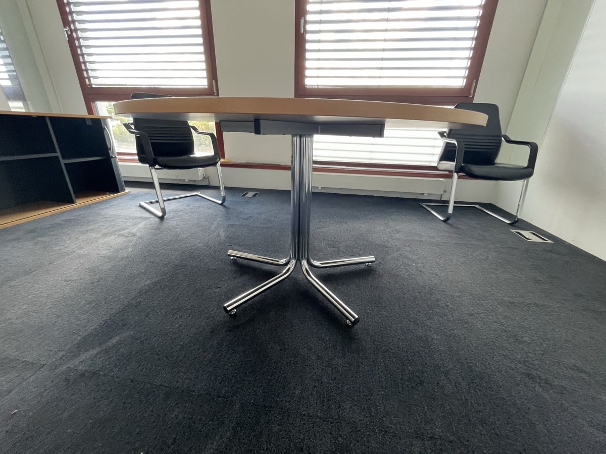 Tavoli: Runder Tisch, helles Holz, gebraucht – Usato da Liestal venduto da RaFlo2207 1