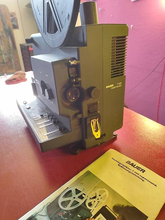 Heimkino: Super 8 Projektor – Gebraucht aus Bern von A3N-Origin 2