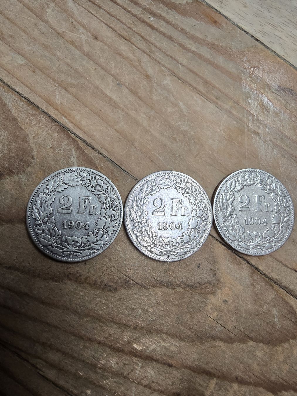 Toutes les monnaies: 3 Stk.Schweizer 2 FrankenSilbermünzen  1904  – D'occasion à Pfäffikon SZ par 26.4.14.17.25